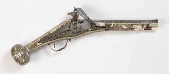 A wheel lock musket, collection of Victoria&Albert museum